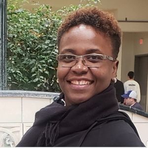 Meet your Posher, Kisha